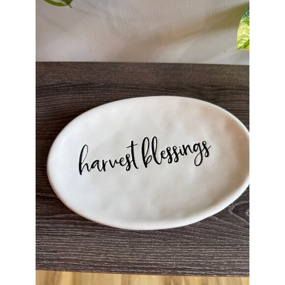 A Perfect table harvest blessings dish - Picture 2 of 7